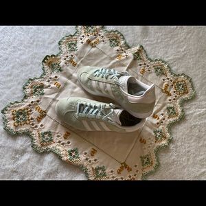 Adidas Gazelle Sneakers